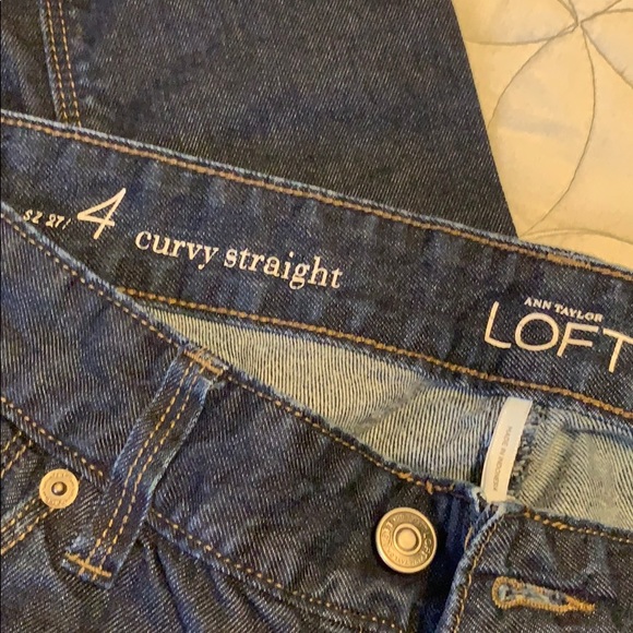 Jeans - Picture 2 of 3